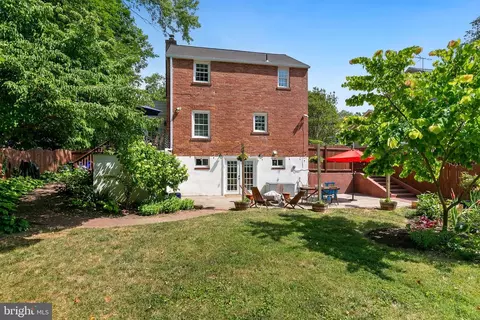 Exterior - 2714 Harmon Rd, Silver Spring, MD 20902 photo 12 of 16