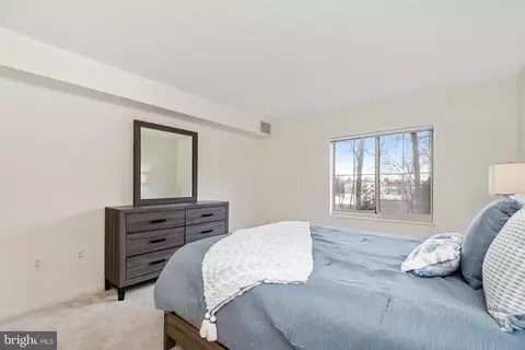 14809 Pennfield Cir #209, Silver Spring, MD 20906 photo 27