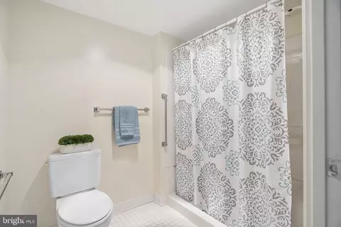 14809 Pennfield Cir #209, Silver Spring, MD 20906 photo 37