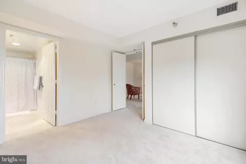 14809 Pennfield Cir #209, Silver Spring, MD 20906 photo 11