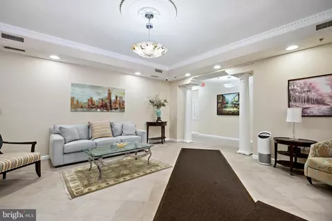 14809 Pennfield Cir #209, Silver Spring, MD 20906 photo 2