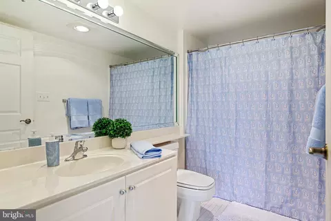 14809 Pennfield Cir #209, Silver Spring, MD 20906 photo 14