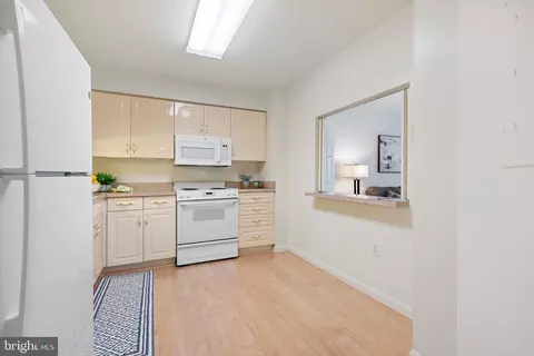 14809 Pennfield Cir #209, Silver Spring, MD 20906 photo 29
