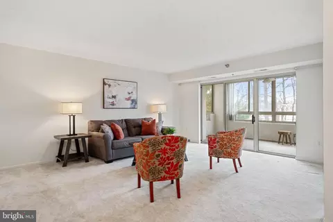 14809 Pennfield Cir #209, Silver Spring, MD 20906 photo 8