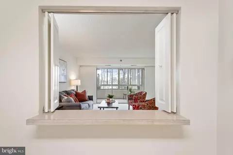 14809 Pennfield Cir #209, Silver Spring, MD 20906 photo 31