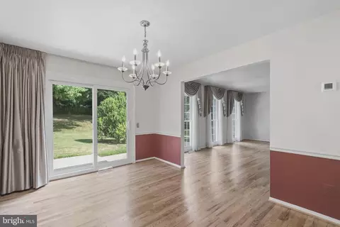 13905 Pond View Rd, Silver Spring, MD 20905 photo 11