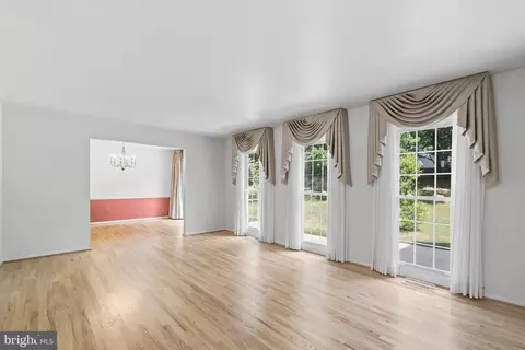 13905 Pond View Rd, Silver Spring, MD 20905 photo 18