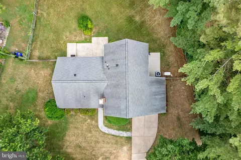 13905 Pond View Rd, Silver Spring, MD 20905 photo 48