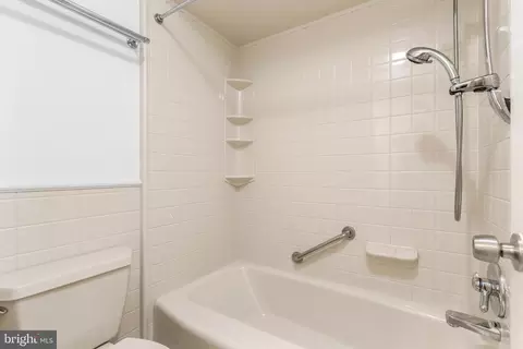 13905 Pond View Rd, Silver Spring, MD 20905 photo 22