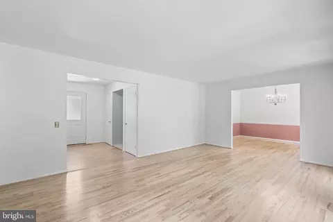 13905 Pond View Rd, Silver Spring, MD 20905 photo 14