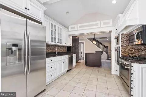14815 River, Potomac, MD 20854 photo 15