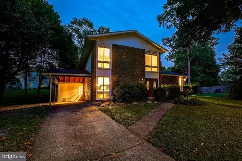 Exterior - 5 Autumn Ct, Silver Spring, MD 20904 photo 5 of 7