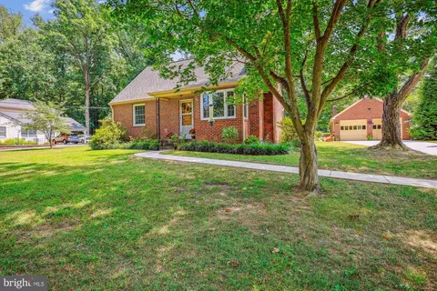 1005 Orchard Way, Silver Spring, MD 20904