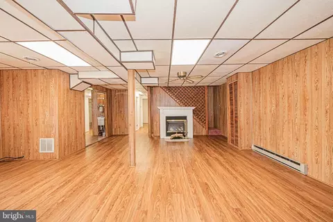 Living - 1225 Smith Village Rd, Silver Spring, MD 20904 photo 10 of 10