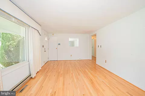 Living - 1225 Smith Village Rd, Silver Spring, MD 20904 photo 3 of 10