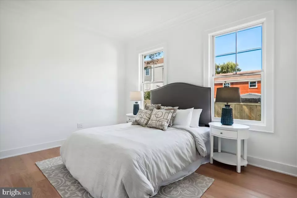 Bedroom - 6404 Bells Mill Rd, Bethesda, MD 20817 photo 1 of 8