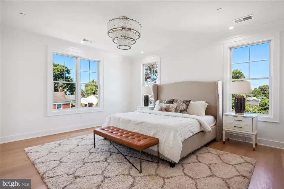 Bedroom - 6404 Bells Mill Rd, Bethesda, MD 20817 photo 2 of 8