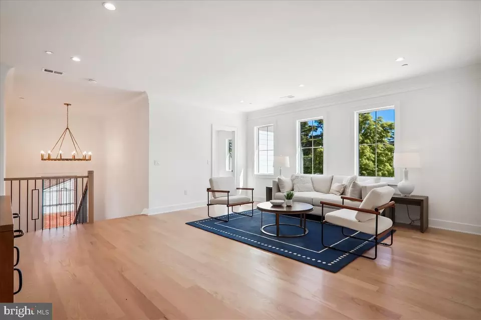 Living - 6404 Bells Mill Rd, Bethesda, MD 20817 photo 4 of 8