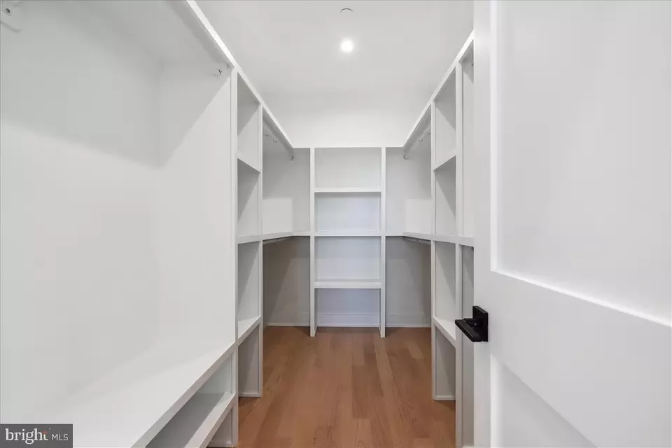 Other - 6404 Bells Mill Rd, Bethesda, MD 20817 photo 5 of 10