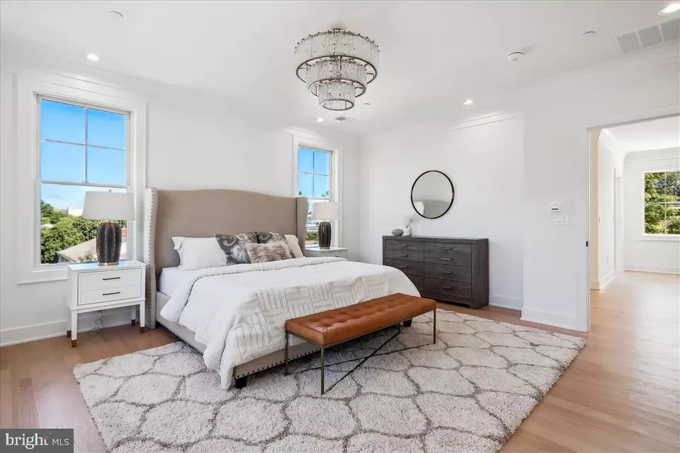 Bedroom - 6404 Bells Mill Rd, Bethesda, MD 20817 photo 3 of 8