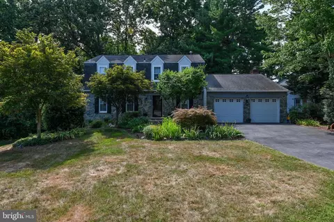 14637 Locustwood Ln, Silver Spring, MD 20905