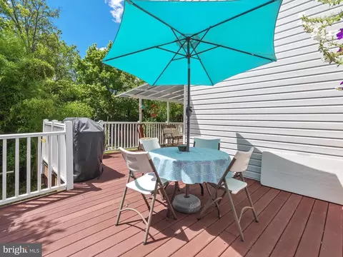 Exterior - 12232 Kendall St, Silver Spring, MD 20902 photo 6 of 9