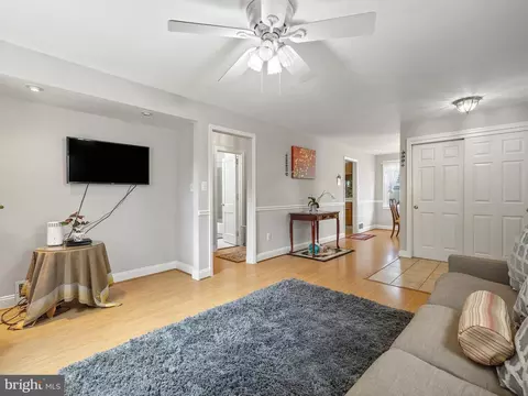 Entry Way - 12232 Kendall St, Silver Spring, MD 20902 photo 1 of 3