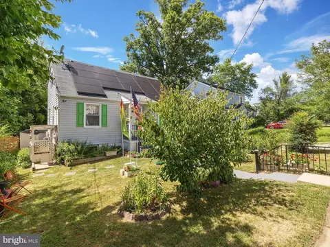 Exterior - 12232 Kendall St, Silver Spring, MD 20902 photo 2 of 9
