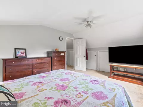 Bedroom - 12232 Kendall St, Silver Spring, MD 20902 photo 8 of 8