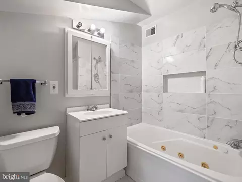 Bath - 12232 Kendall St, Silver Spring, MD 20902 photo 1 of 3