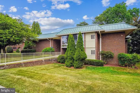 3651 S Leisure World Blvd #16-2D, Silver Spring, MD 20906