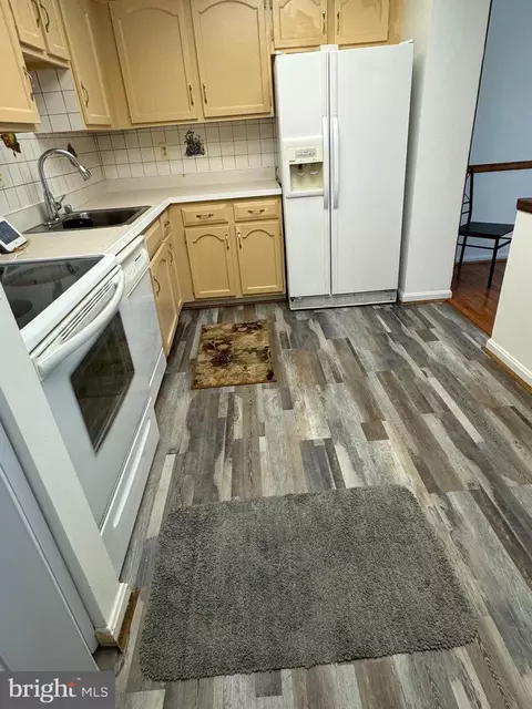 Kitchen - 14636 Tynewick Ter #3-1463, Silver Spring, MD 20906 photo 2 of 3