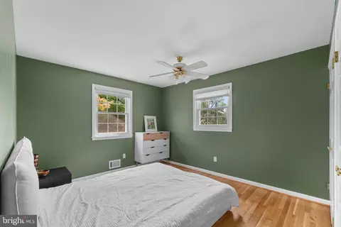12017 Coldstream Dr, Potomac, MD 20854 photo 17