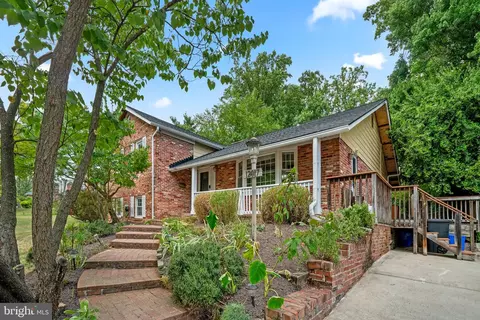12017 Coldstream Dr, Potomac, MD 20854