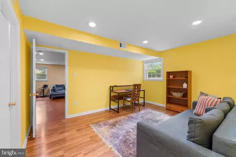 12017 Coldstream Dr, Potomac, MD 20854 photo 23