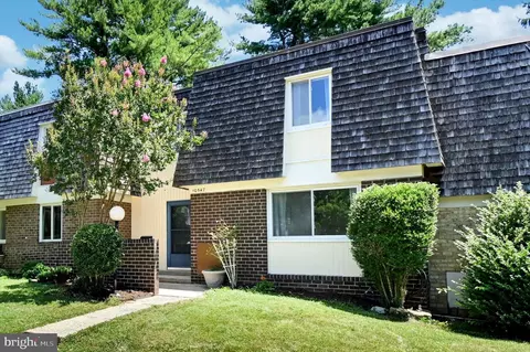 10547 Cambridge Ct, Montgomery Village, MD 20886
