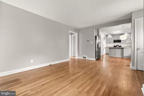 9312 Sudbury Rd, Silver Spring, MD 20901 photo 12