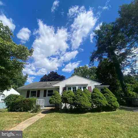 1203 Matthews Dr, Rockville, MD 20851