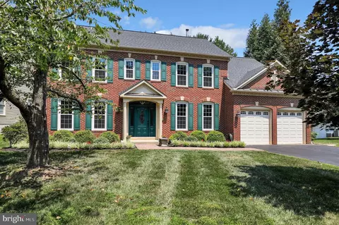 21415 Manor View Cir, Germantown, MD 20876