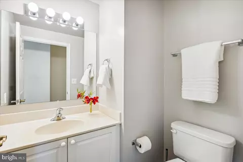 3100 N Leisure World Blvd #221, Silver Spring, MD 20906 photo 17