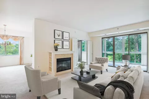 3100 N Leisure World Blvd #221, Silver Spring, MD 20906 photo 8