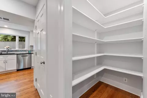 9200 Wire Ave, Silver Spring, MD 20901 photo 17