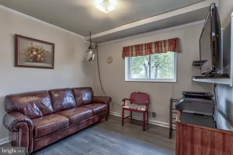 Other - 2015 Glenhaven Pl, Silver Spring, MD 20902 photo 11 of 21