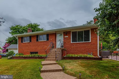 2015 Glenhaven Pl, Silver Spring, MD 20902