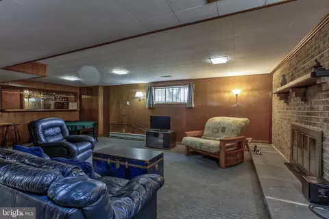 Other - 2015 Glenhaven Pl, Silver Spring, MD 20902 photo 12 of 21