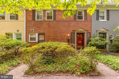 8518 Geren Rd #18-2, Silver Spring, MD 20901