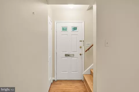 8518 Geren Rd #18-2, Silver Spring, MD 20901 photo 4