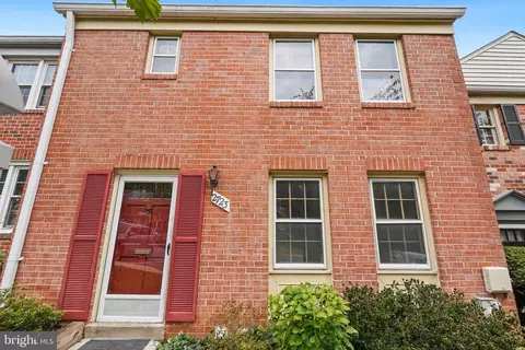 2723 Atlanta Dr, Silver Spring, MD 20906 photo 2