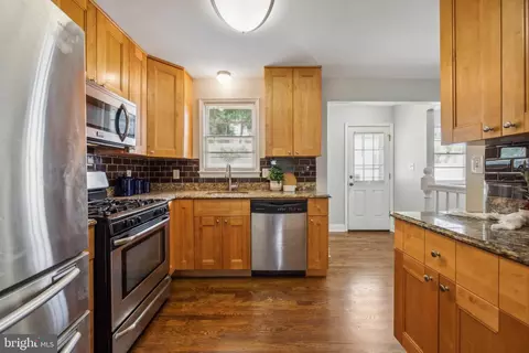 2903 Henderson Ave, Silver Spring, MD 20902 photo 12