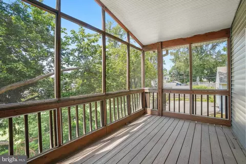 2215 Salisbury Rd, Silver Spring, MD 20910 photo 25